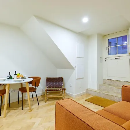 Beautiful Flat - Bairro Alto Lisbon Daire Lisboa