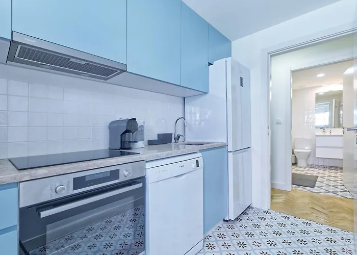 شقة New Flat And *